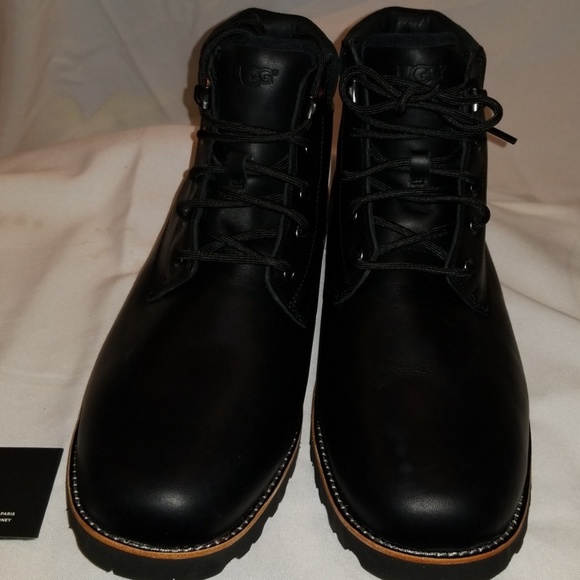 - Waterproof - Picture 2 of 10